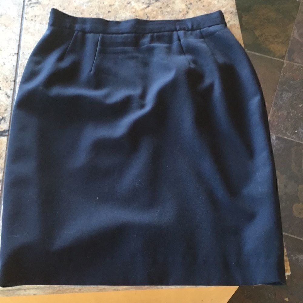 Vintage Escada pencil skirt  Wool black lined zipper button Classic size 38